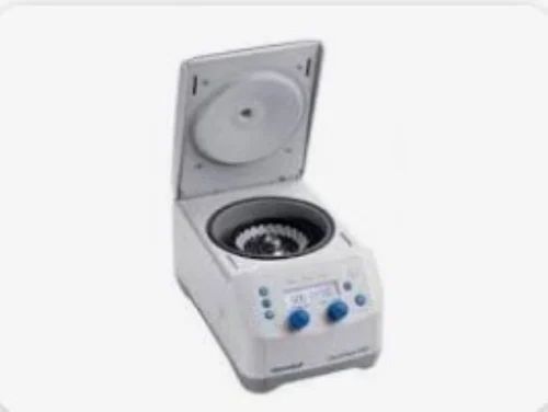 Tabletop Centrifuge Machine