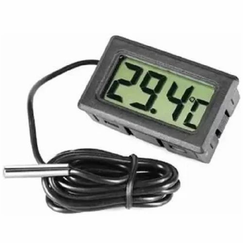 Digital Thermometer with LCD