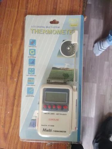 LCD digital thermometer