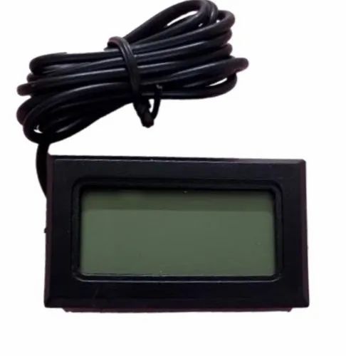 PM-10 Digital LCD Thermometer