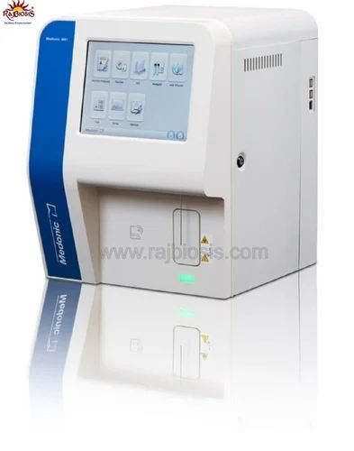 Medonic M51 is 5-part hematology analyzer.
