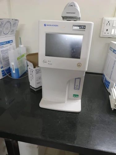 Nihon Kohden Cell Counter With Esr, 3 Part