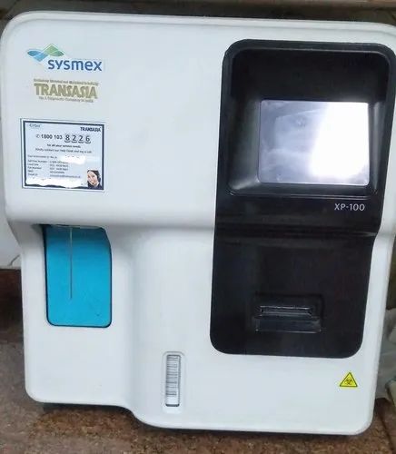 Sysmax XP 100 Hematology Machine