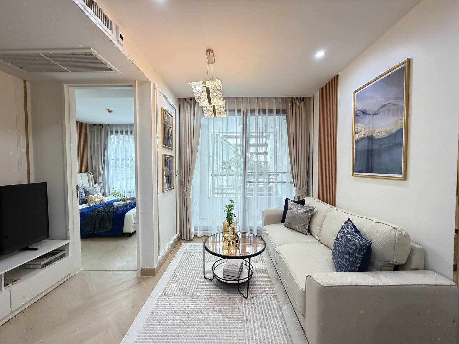 SILOM SATHORN BANGRAK