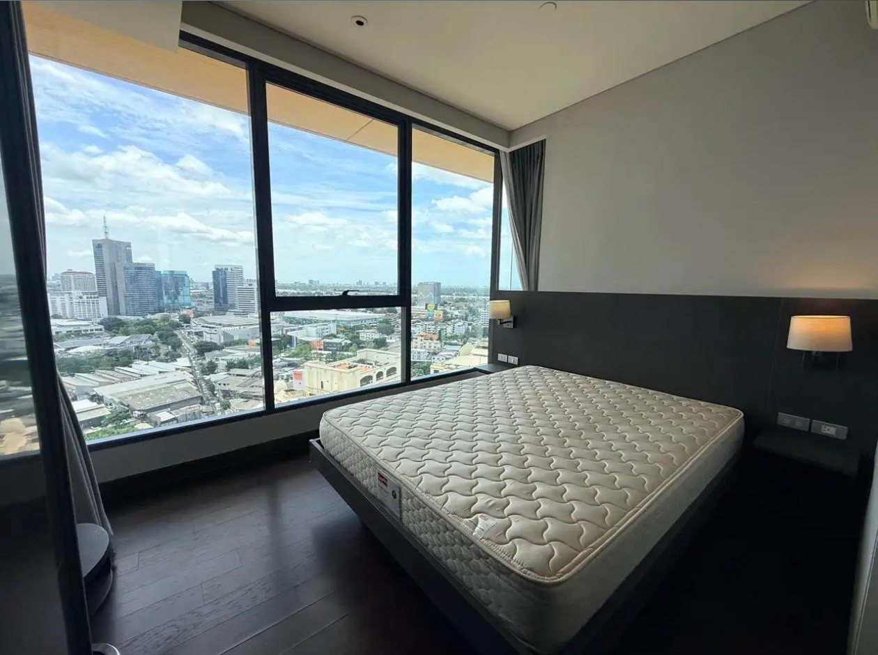 For Rent/condo Lumpini 24 (Sukhumvit 24)