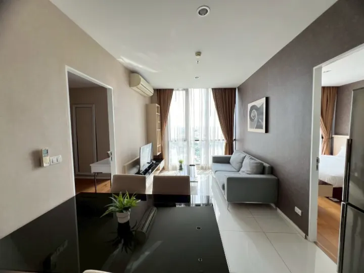 UP Ekamai Residence