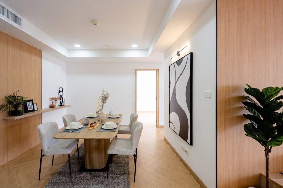 Hampton Thonglor 10