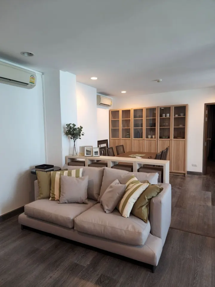 Rende Sukhumvit 23
