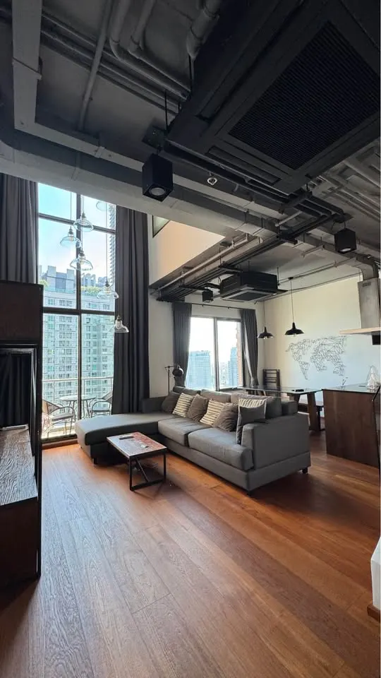 Villa Asoke Condominium