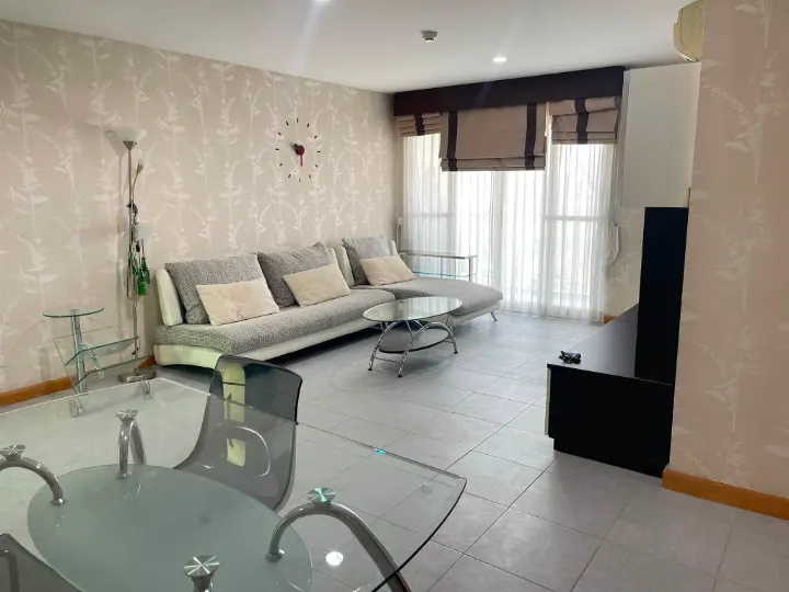 Le Celeste Condominium