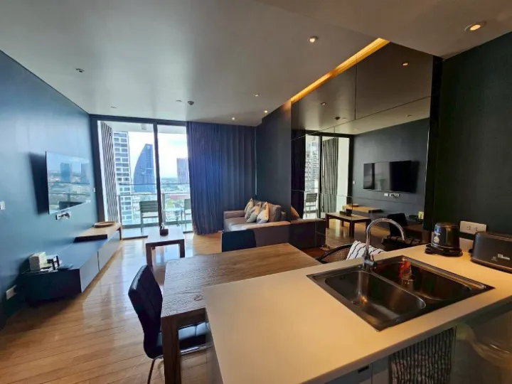 AEQUA Residence Sukhumvit 49