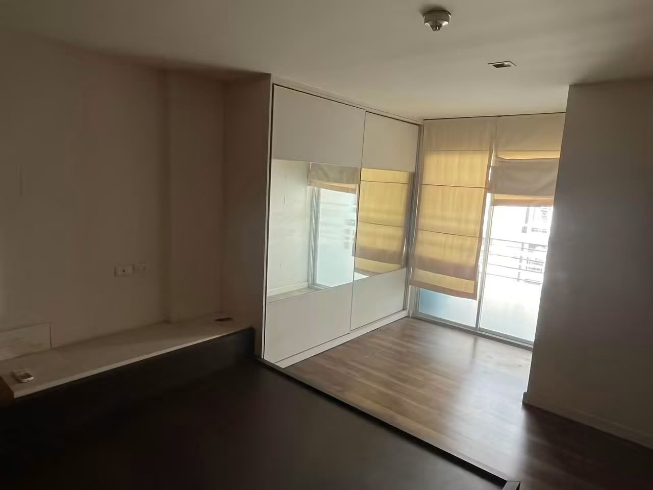 For Rent/the room 79