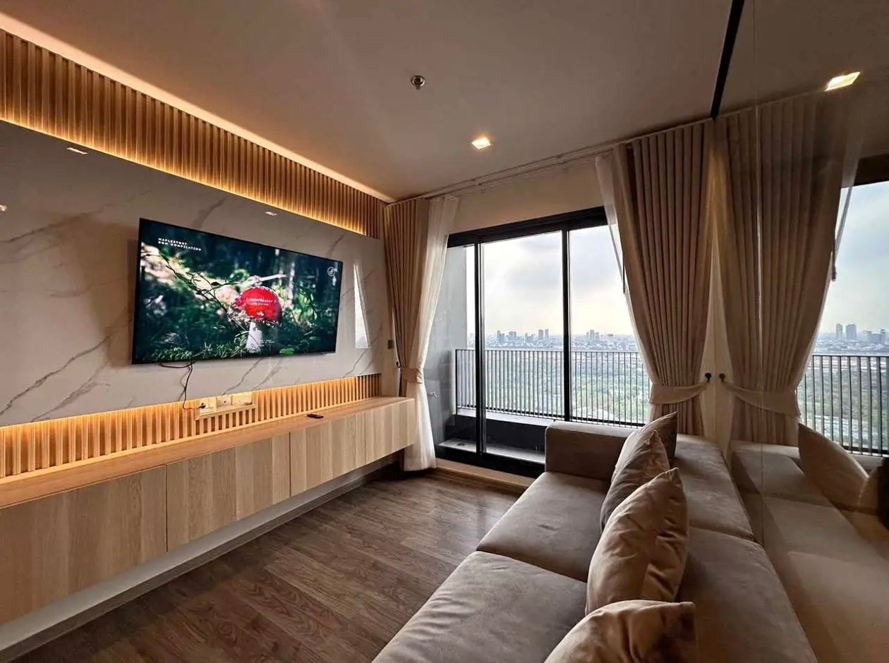 Life Ladprao Valley Condo