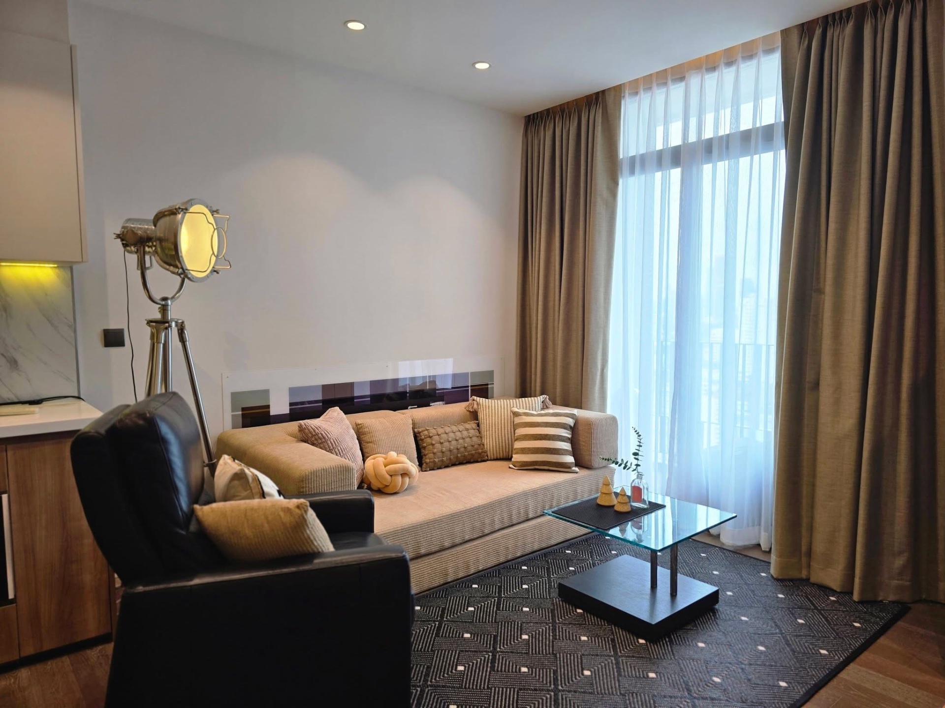 MUNIQ Sukhumvit 23