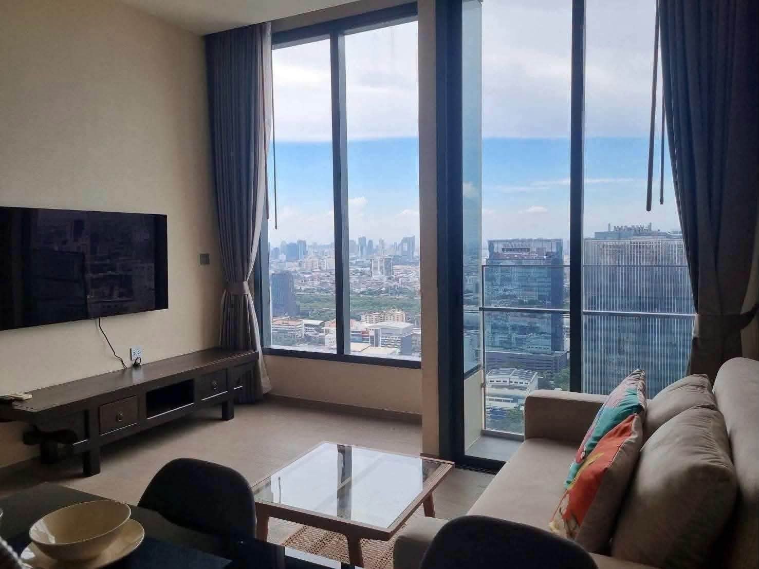 The Esse asoke condo