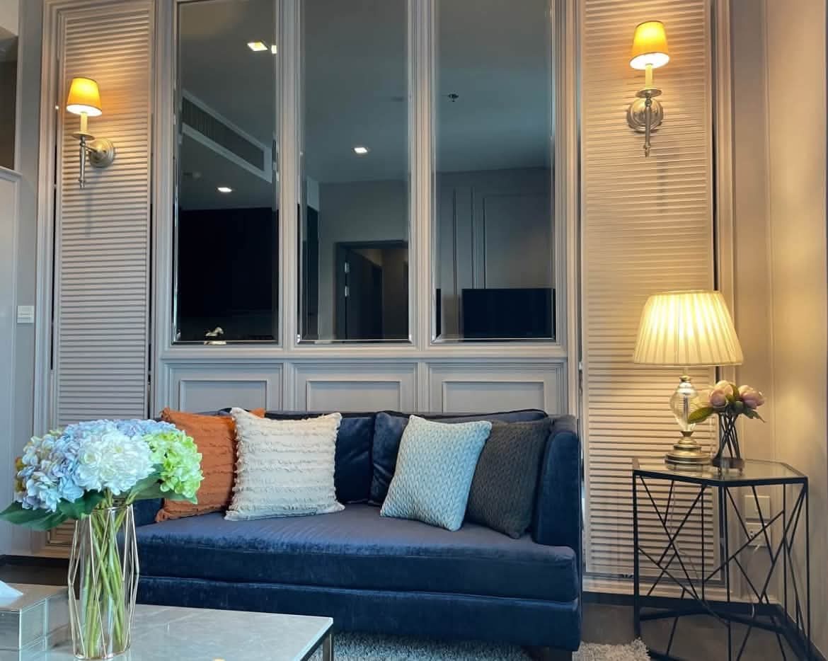 Edge Condominium by Sansiri Sukhumwit 23, Asoke