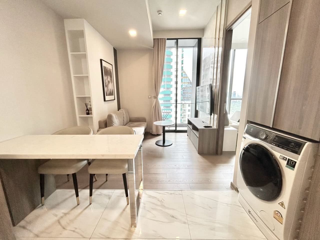 For Rent Celes Asoke condo