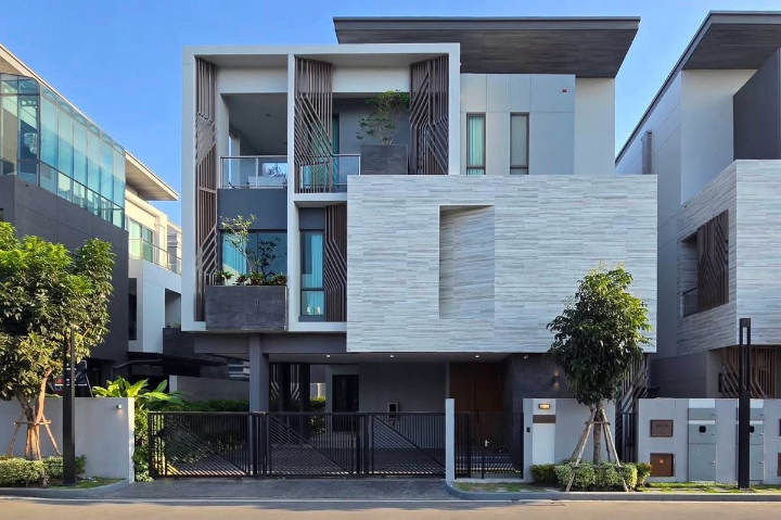 For Rent Home The Gentry Pattanakarn 2