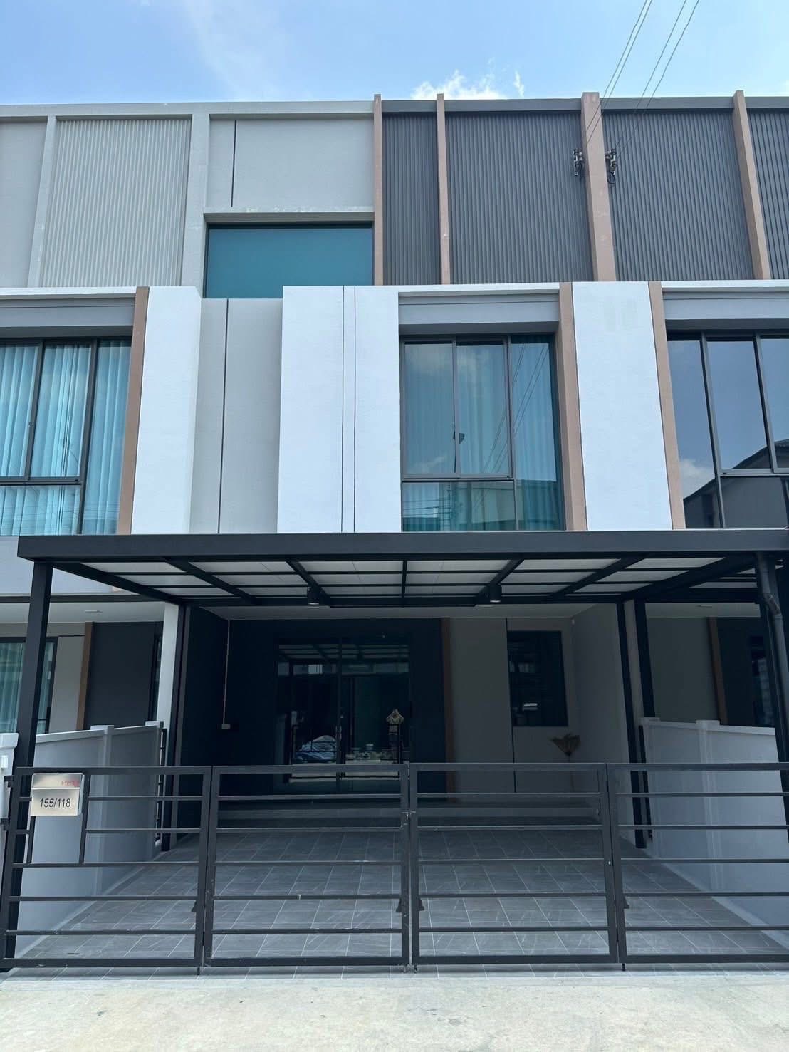 Pleno Sukumvit-Bangna 4