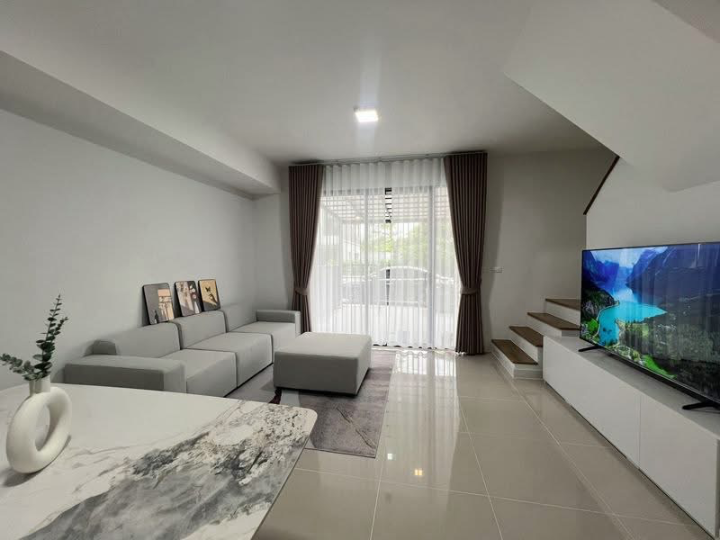 Pleno  Sukhumvit Bangna2