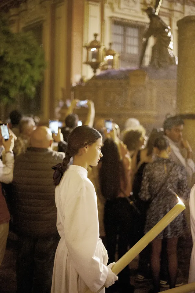 Semana Santa. Sevilla. Las miradas del amor II:
