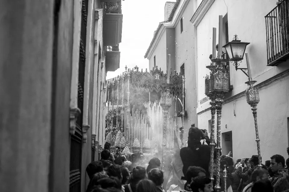 Semana Santa. Sevilla. Hermandades de Sevilla.