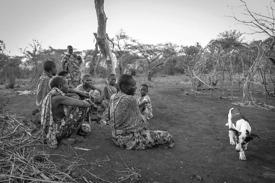Tanzania. Sinfonía de silencio. Hadzas.