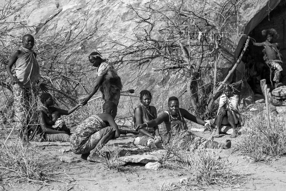 Tanzania. Sinfonía de silencio. Hadzas.