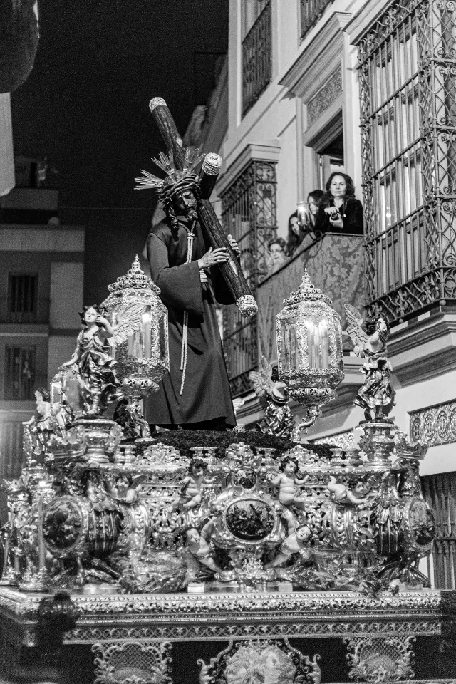Semana Santa. Sevilla. Las miradas del amor.