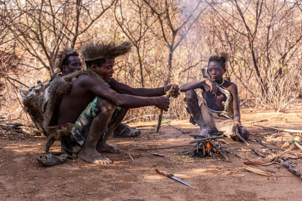 Tanzania. Sinfonía de silencio. Hadzas II