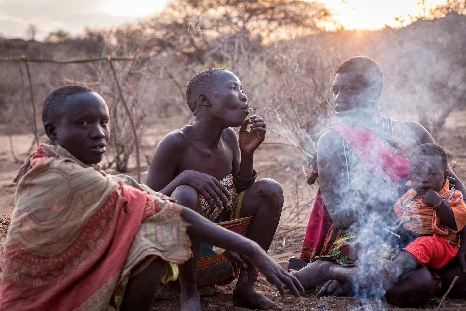 Tanzania. Sinfonía de silencio. Hadzas II