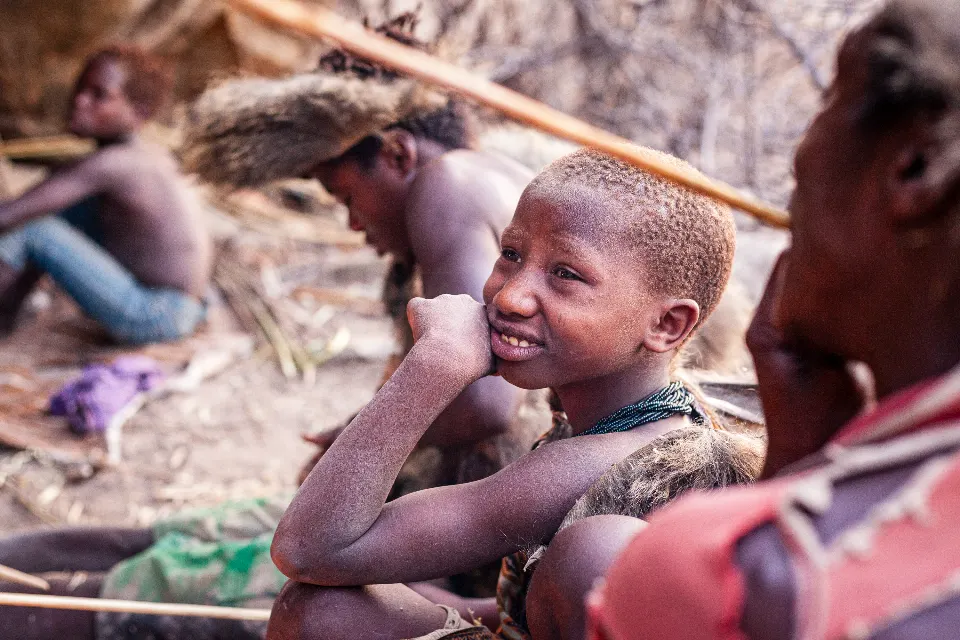 Tanzania. Sinfonía de silencio. Hadzas II