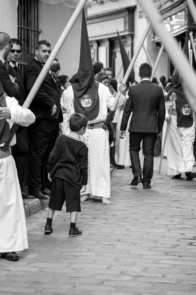 Semana Santa. Sevilla.  Las miradas del amor.