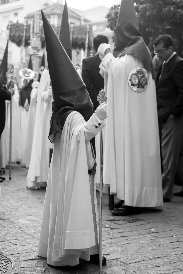 Semana Santa. Sevilla.  Las miradas del amor.