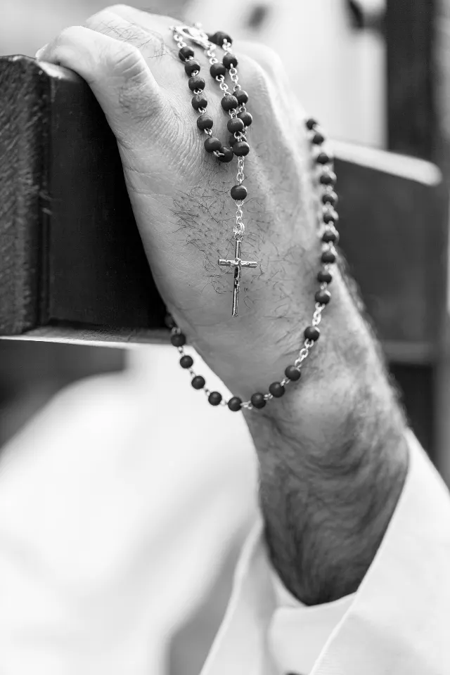 Semana Santa. Sevilla. Nazarenos y acólitos II.