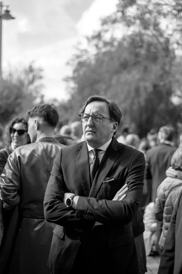 Semana Santa. Sevilla. Capataces y costaleros II.