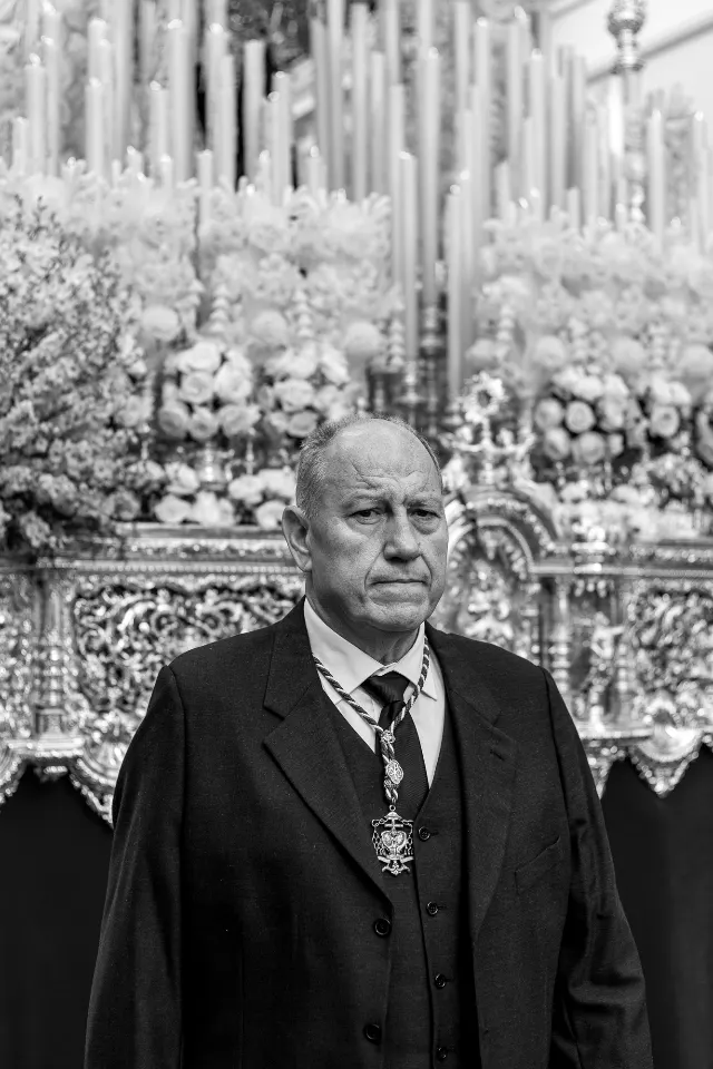 Semana Santa. Sevilla. Capataces y costaleros II