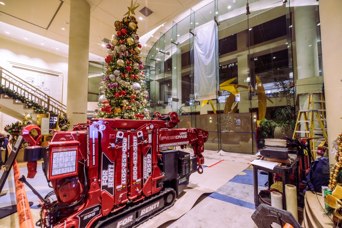 Omni Hotel Oversized Glass Panel Replacement - Photo 2