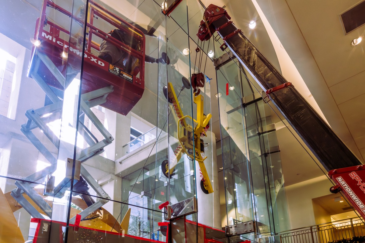 Omni Hotel Oversized Glass Panel Replacement - Photo 5