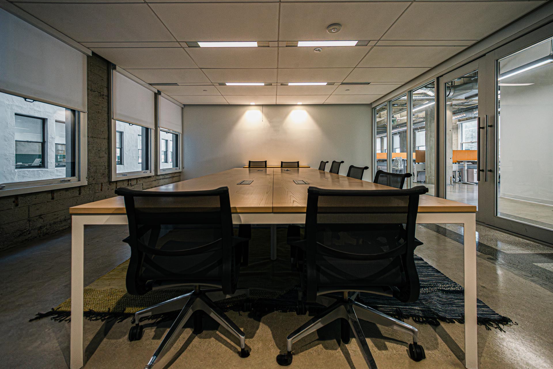 1031 South Broadway - Photo 6