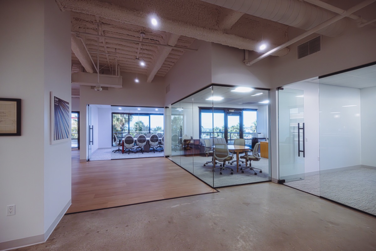 Wilshire Courtyard Suite 550 for APM Music - Photo 4