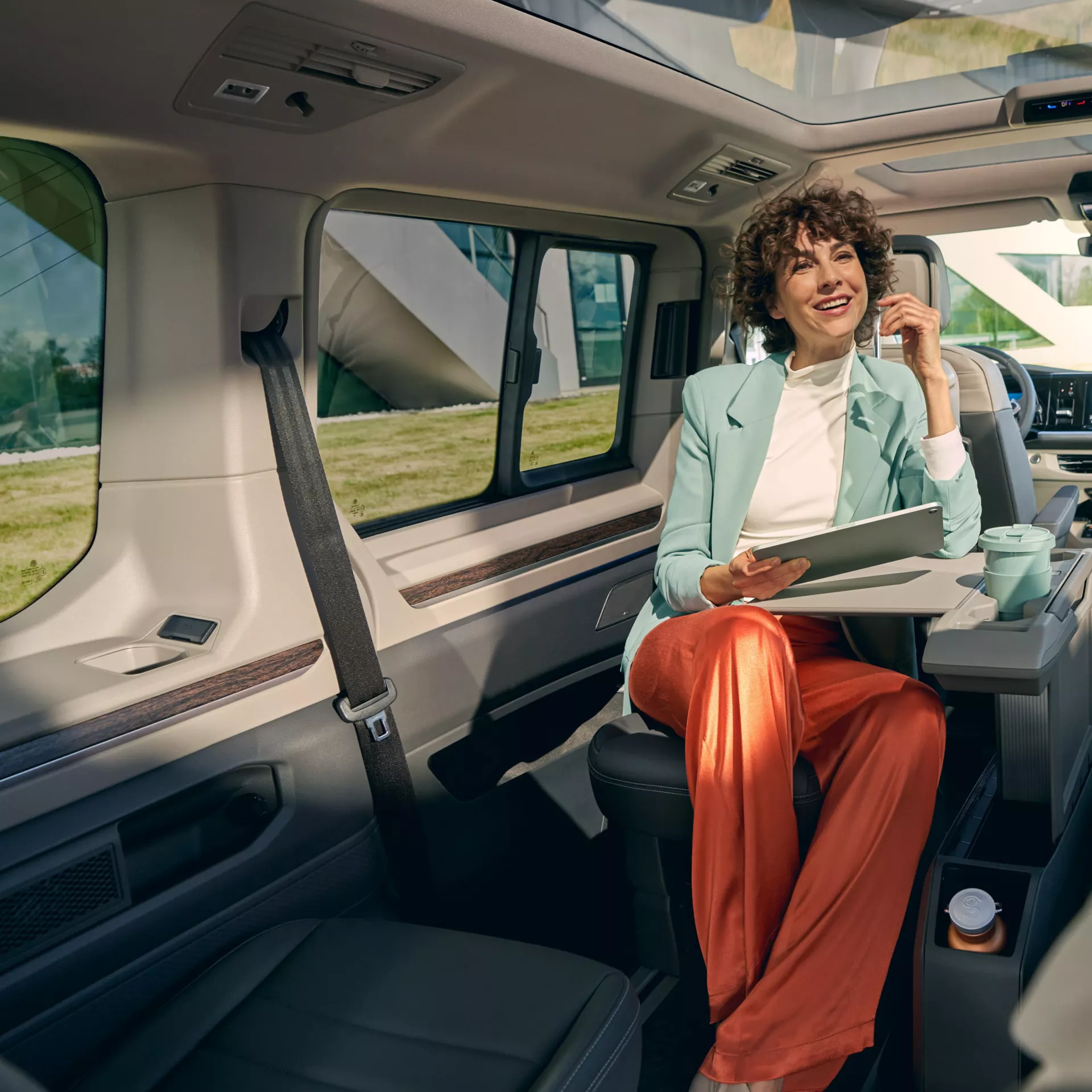 Viaggia con stile e comfort.