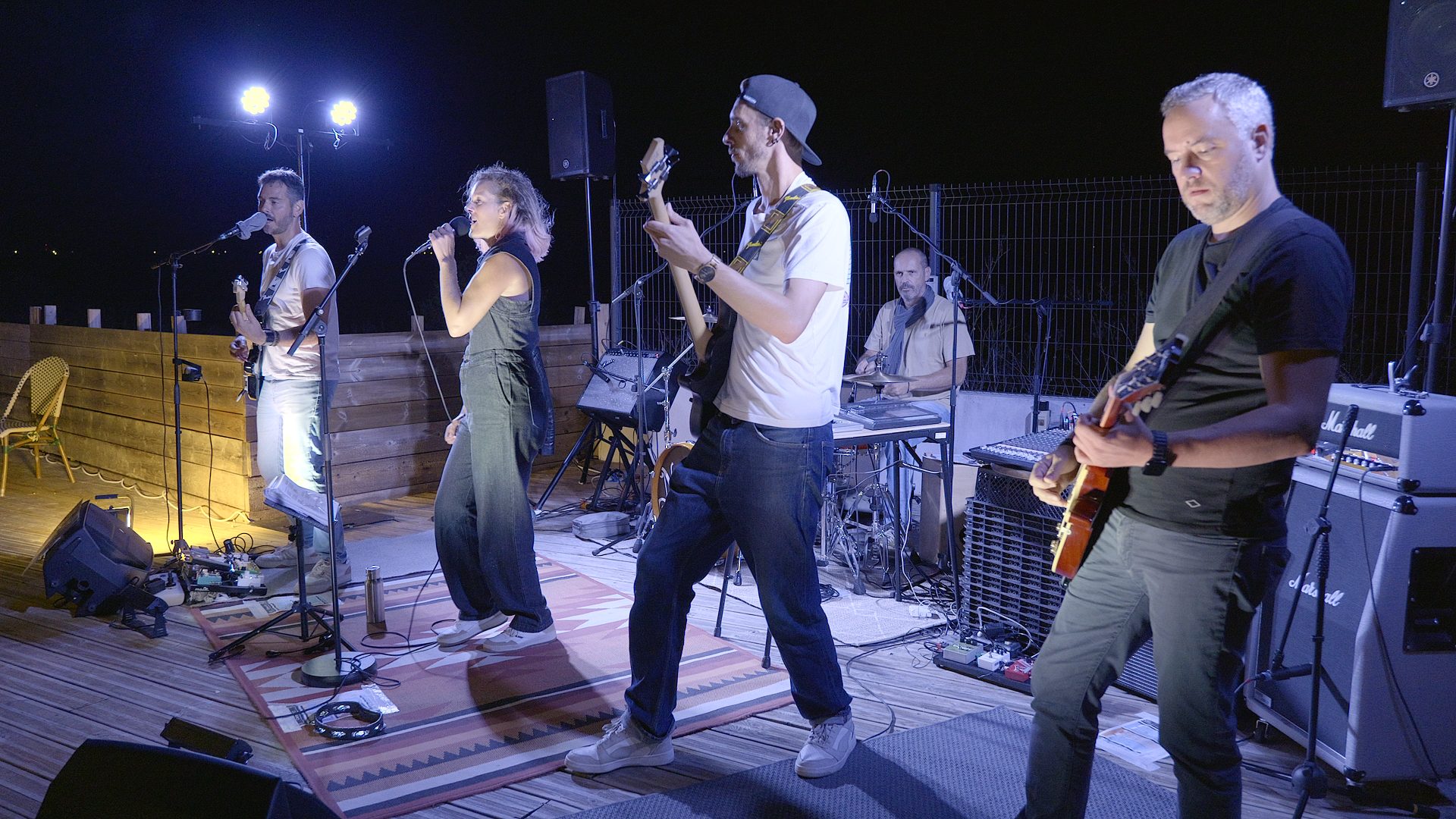 Night Waves, groupe de La Rochelle