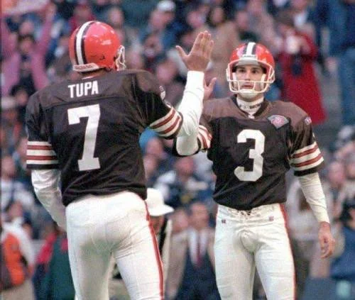 The NFL Adopts The 2-Point Conversion: Today in Sports History