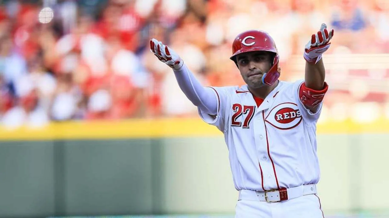 Sal Stewart's "Reds" hot start!