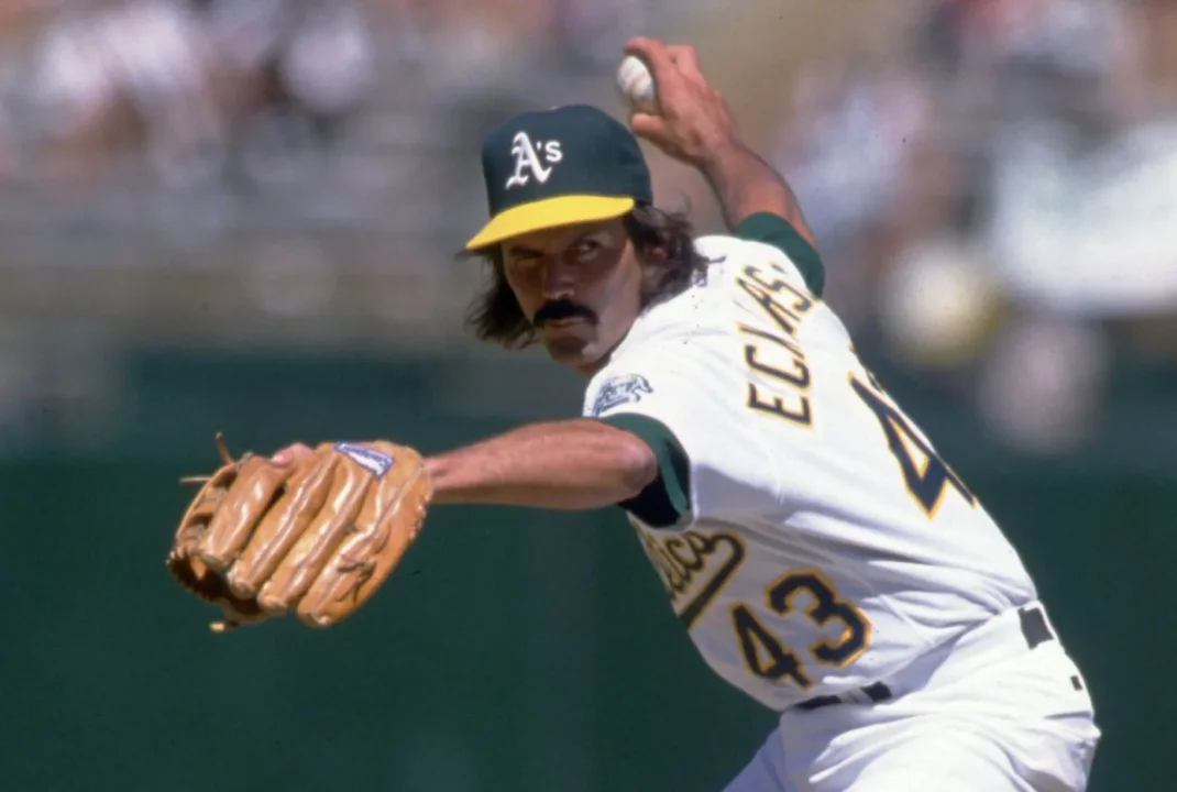 Eckersley Traded to Oakland: Today in Sports History