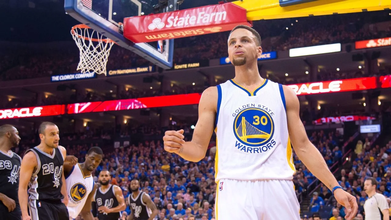 Warriors Become 2nd NBA Team To Win 70 Games: Today in Sports History