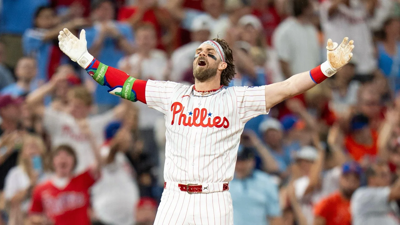 Harper Cycles Into Rare Air