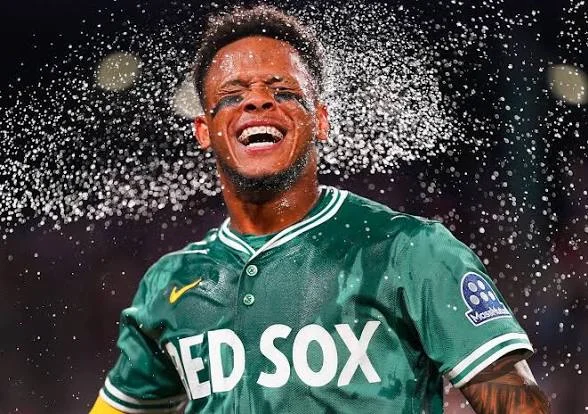 The First Sox non-walkoff win in the green jerseys