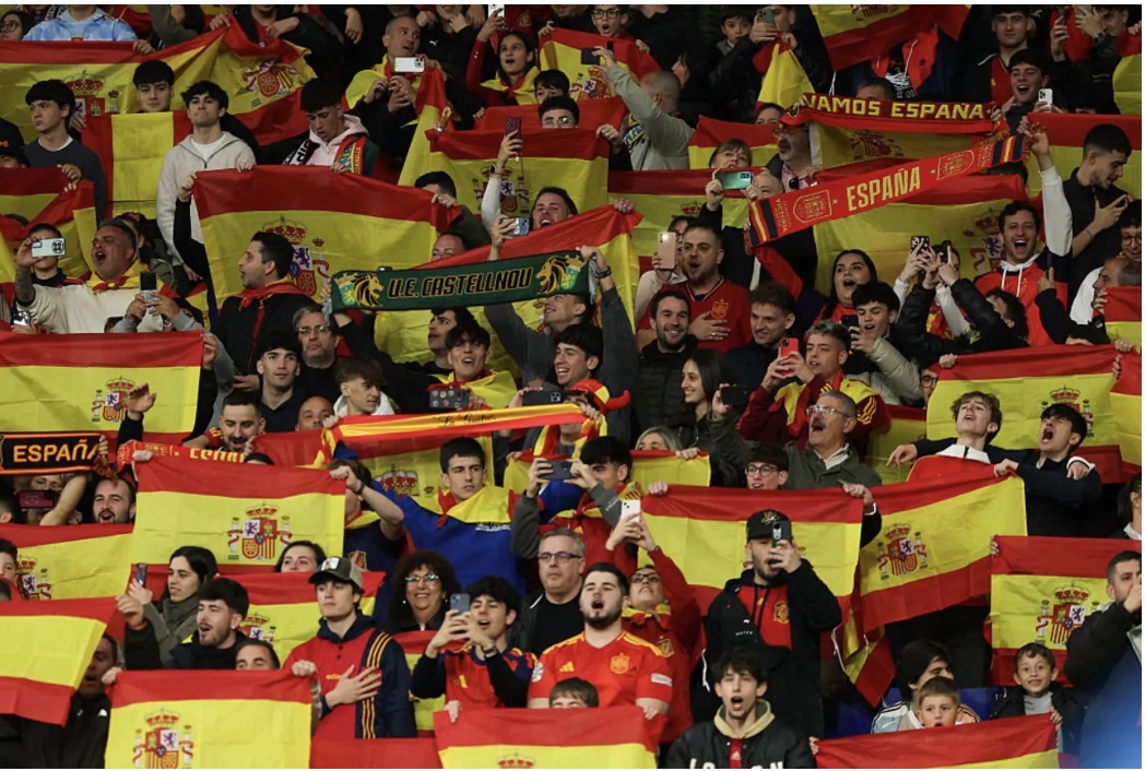 España avanza!
